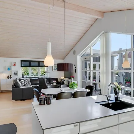 Holiday home Amazing In With House Sea View Broager