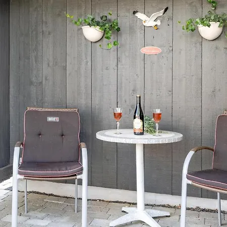 Prázdninový dům Awesome In *